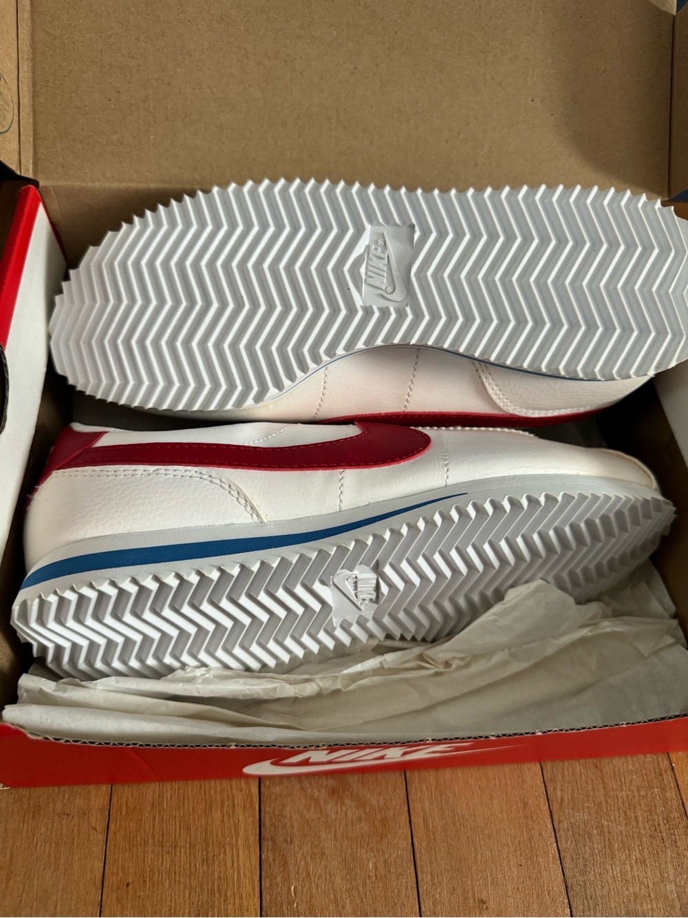 Nike Cortez kids ( Forrest Gump ) shoes new in box 4y - Picture 5 of 7